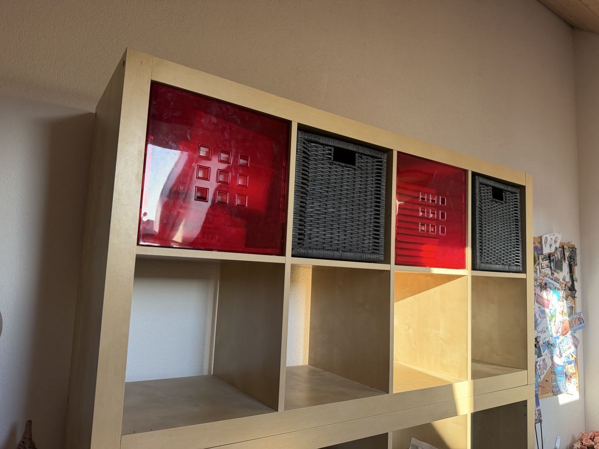 Ikea Scaffali: Ikea Kallax – Usato da Buch am Irchel venduto da Lyah 1