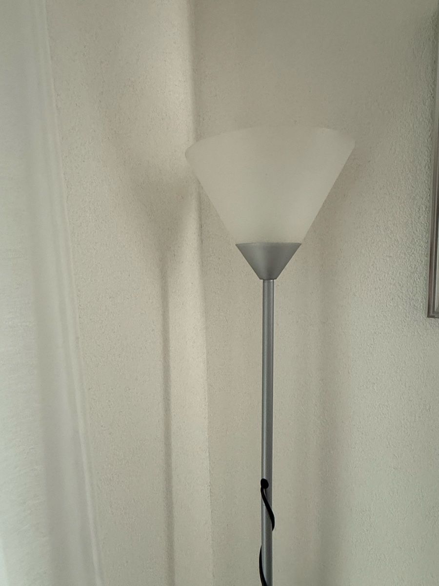 Lampade: Lampe de sol élégante – Usato da Bussigny venduto da and_nbl5