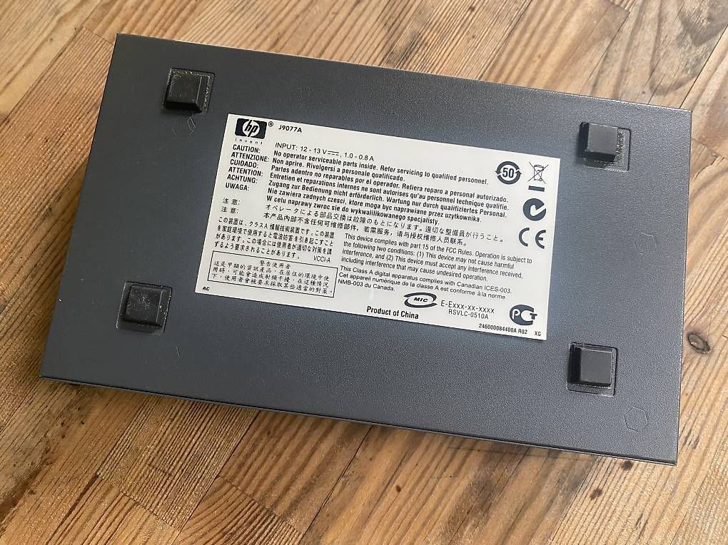 Hewlett Packard Hubs & Switches: HP J9077A Netzwerk Switch 8-Port – Gebraucht aus Baden von Bbdesign 1