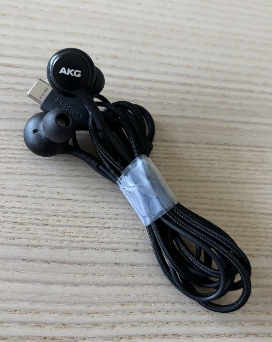 Akg Cuffie: Samsung AKG USB-C In-Ear Kopfhörer Original – Usato da Trimbach venduto da fro_2ztm