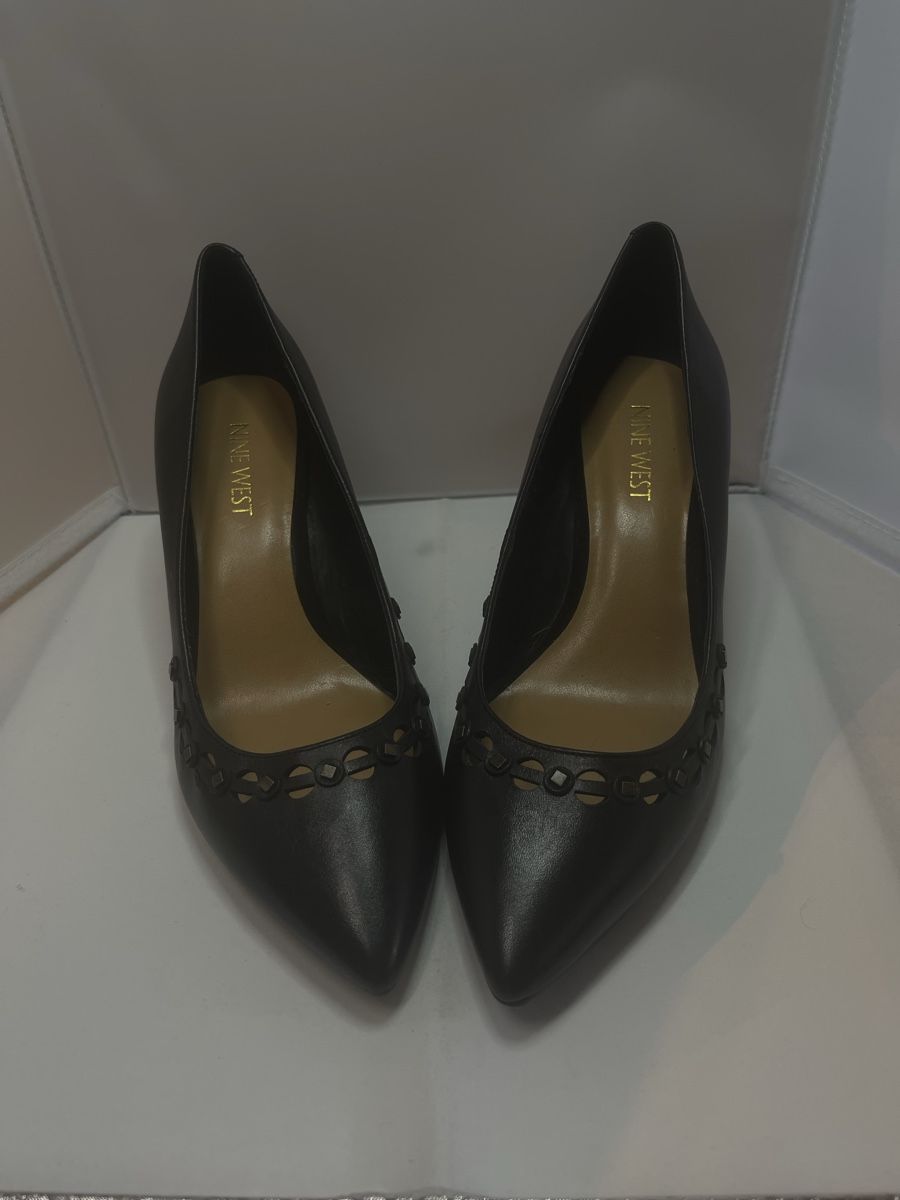 Scarpe da donna: Leder pumps size 39 – Nuovo (secondo la descrizione) da Dietlikon venduto da Lonelysoul