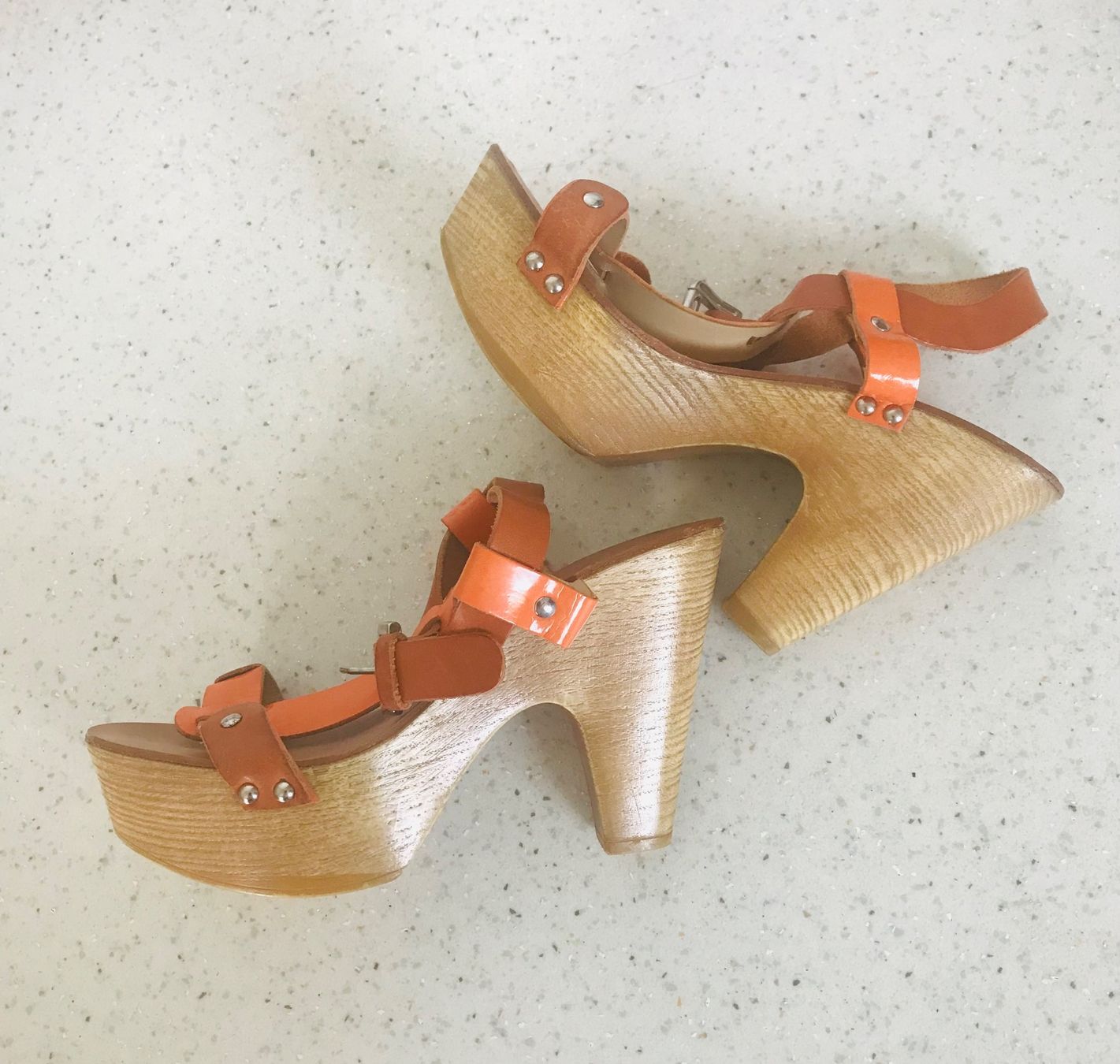Scarpe da donna: Sandalen, Sommerschuhe, Gr.38 – Usato da Zürich venduto da KEEPINSPIRED