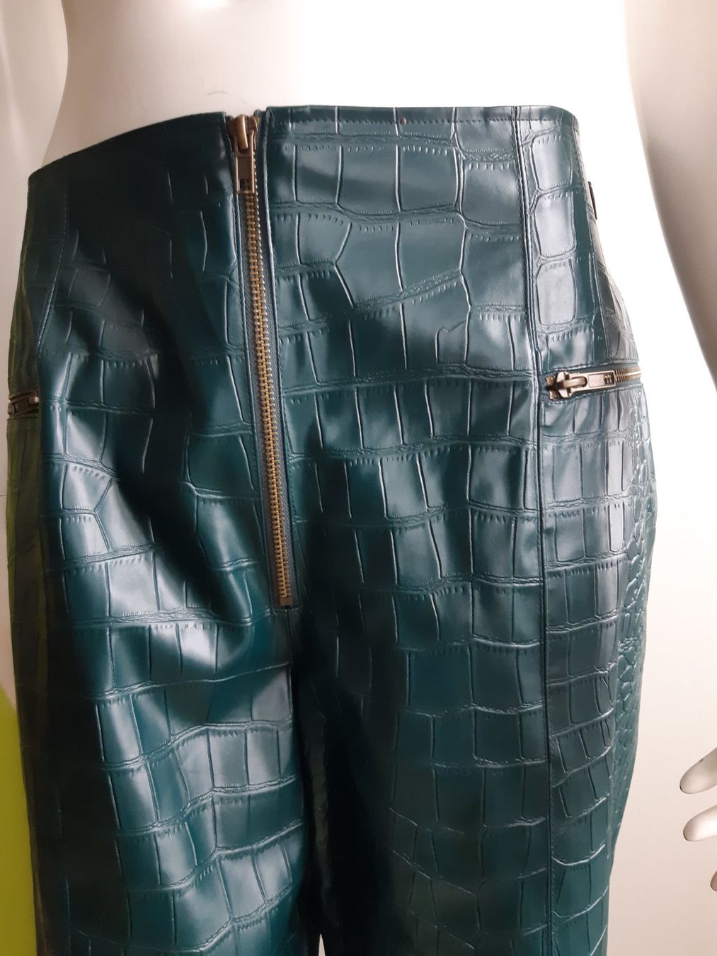 Twinset Pantalons: Hose Gr. 48 von Twinset – Neuf (Voir description) à Thierachern par Shila99 1