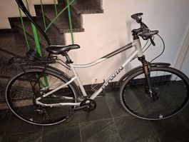 City Bike B-Twin Riverside silver