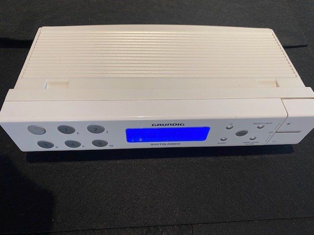 Grundig Radios: Grundig SonoClock 691 DAB – Gebraucht aus Würenlingen von Schneiderhifi 5
