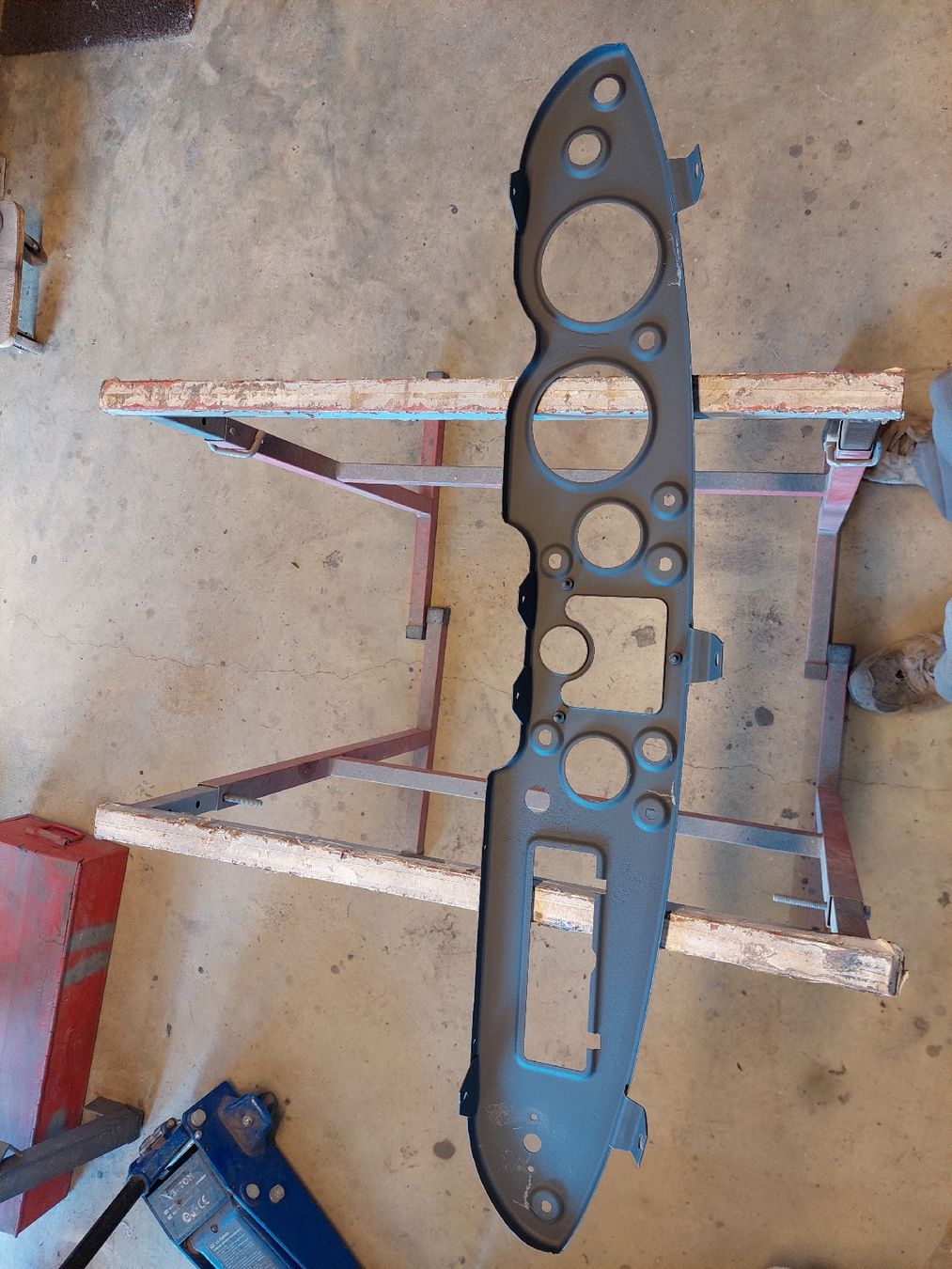 MG Tutti pezzi di ricambio auto: Tableau de bord MGA – Usato da Thierrens venduto da Tbox 1