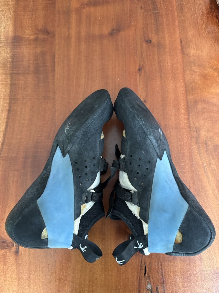 Scarpe da donna: Tenaya Oasi size 39 1/2  – Usato da Luzern venduto da ani_6fsm 2