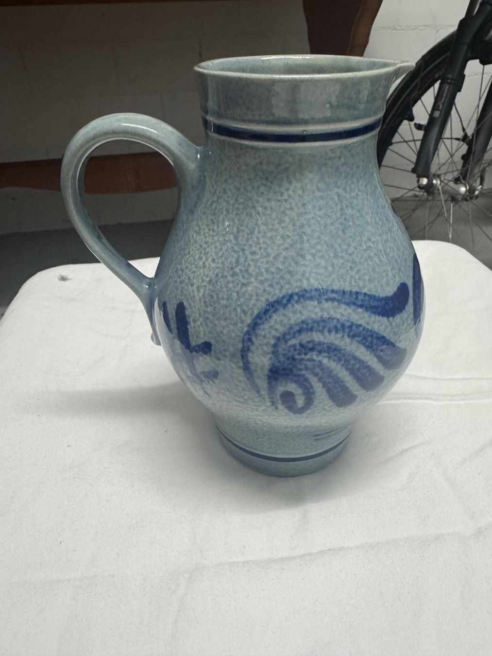 Vasi & Recipienti: Rustikale Steingut-Krug, Vintage Design – Usato da Winterthur venduto da tam_7tbh 1