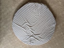 Matratze mit Bezug