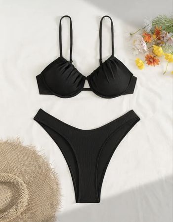 Schwarzer Bikini, Grösse M- Sommer, Strand und Meer!