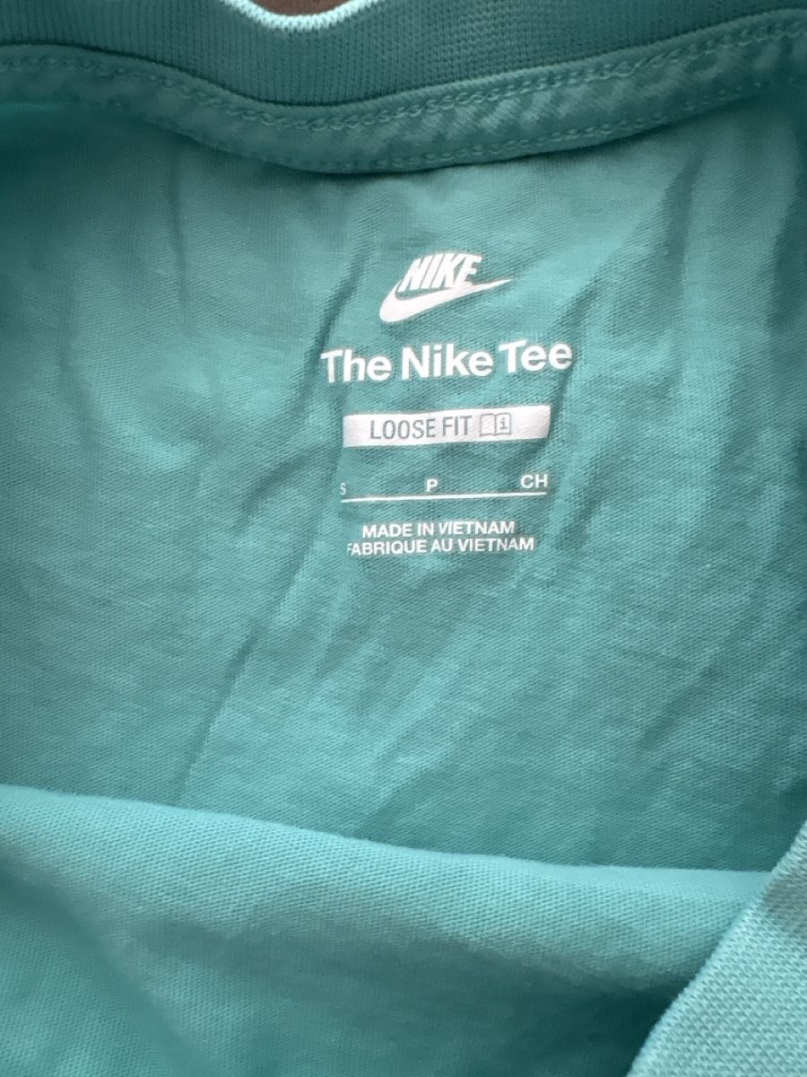 Nike T-shirt: Nike T-Shirt türkis-mint Grösse S – Usato da Zwillikon venduto da Eni88 1