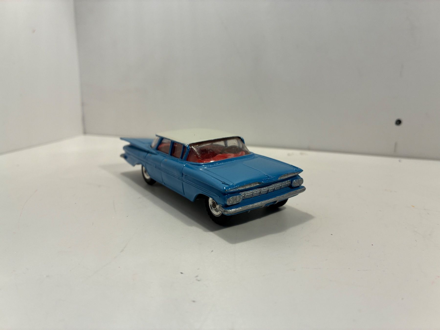 Corgi Toys Modellautos: Corgi Chevrolet – Gebraucht aus Gümmenen von Supererland 2