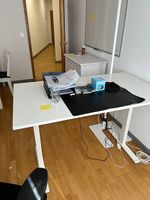 Büromöbel 