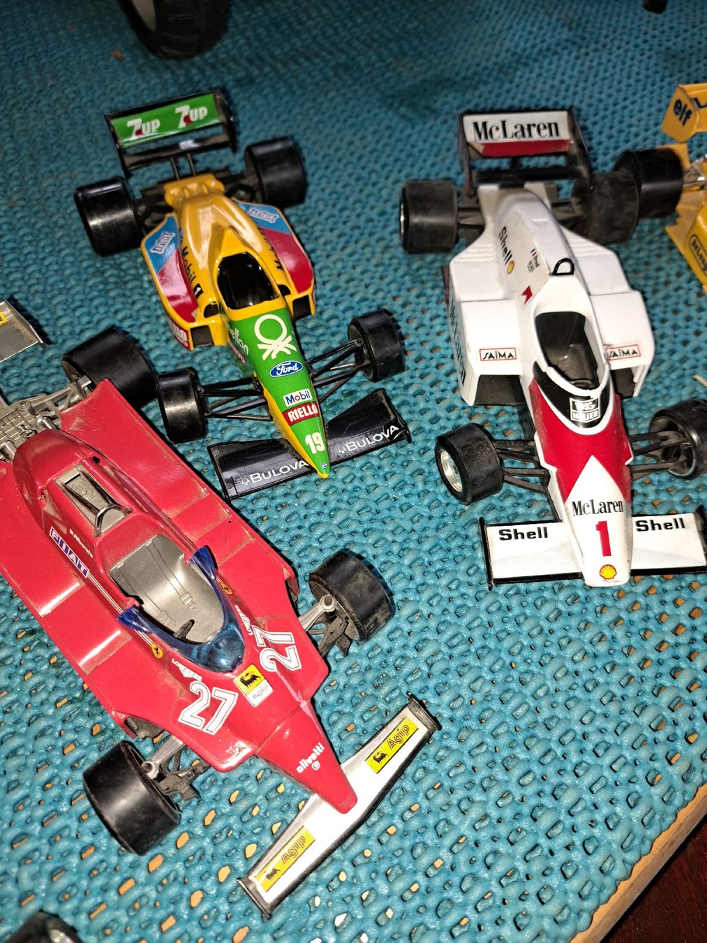Modellini d'auto: Sammlung von alten Formel 1 Modellautos – Usato da Kölliken venduto da Upcycling-by-Mc-TAM 1