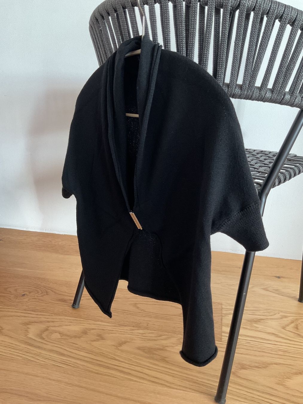 Boleros: Boléro luxe – Neu (gemäss Beschreibung) aus Neuchâtel von sta_7qfy 2