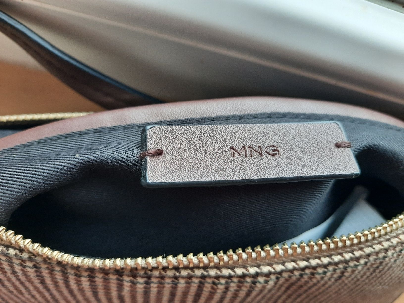 Mango Taschen für Damen: MINI SAC -BAGUETTE MANGO – Neu (gemäss Beschreibung) aus Le Locle von marylise01 2