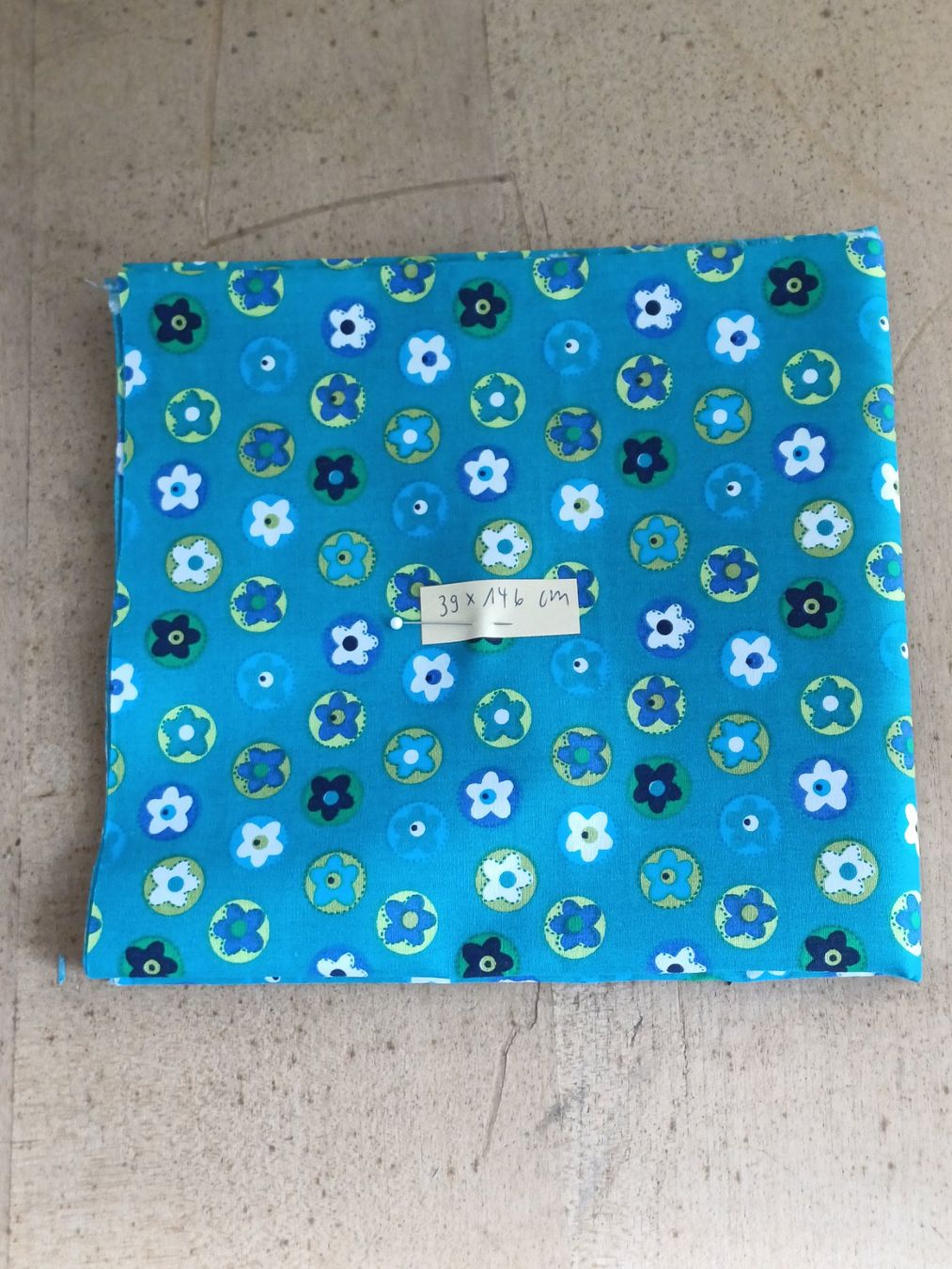 Stoffe: Stoff Baumwolle  Blumen 39 x 146 cm – Neu (gemäss Beschreibung) aus Elgg von Flurinal 2
