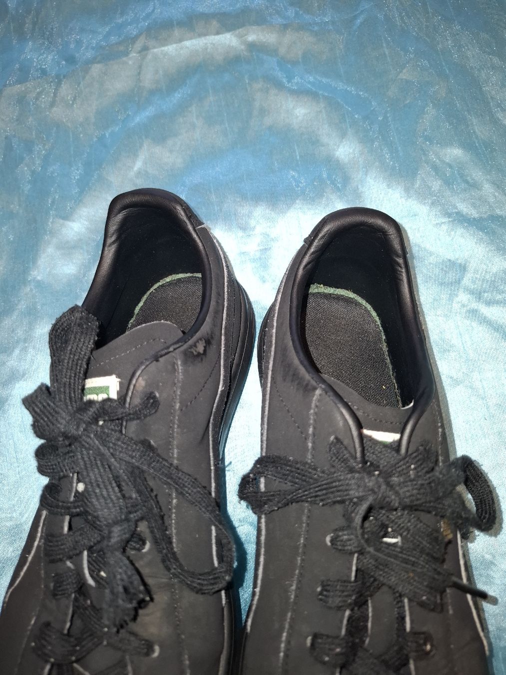 Puma Scarpe da uomo: Baskets Puma Smash v2 Buck Full Black - Taille 44  – Nuovo (secondo la descrizione) da Le Locle venduto da QUALI-PRIX 3