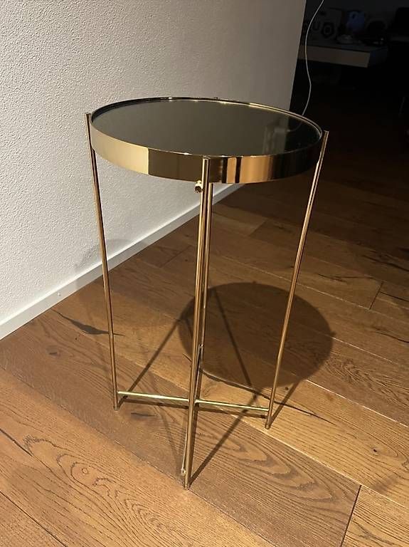 Tische: Xora Beistelltisch – Gebraucht aus Bütschwil von Positano99