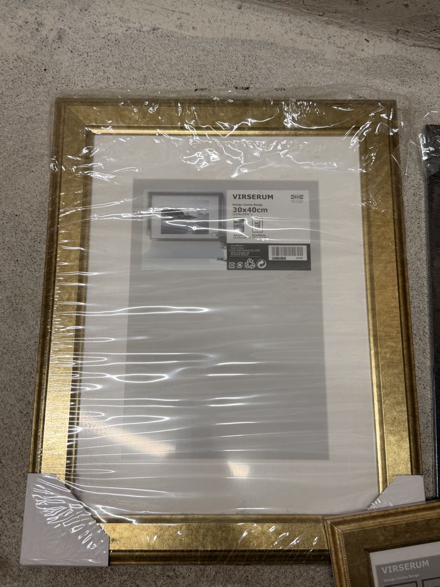 Cornici: Bilderrahmen IKEA - 3 Stück – Nuovo (secondo la descrizione) da Zürich venduto da SwissBiker24 1