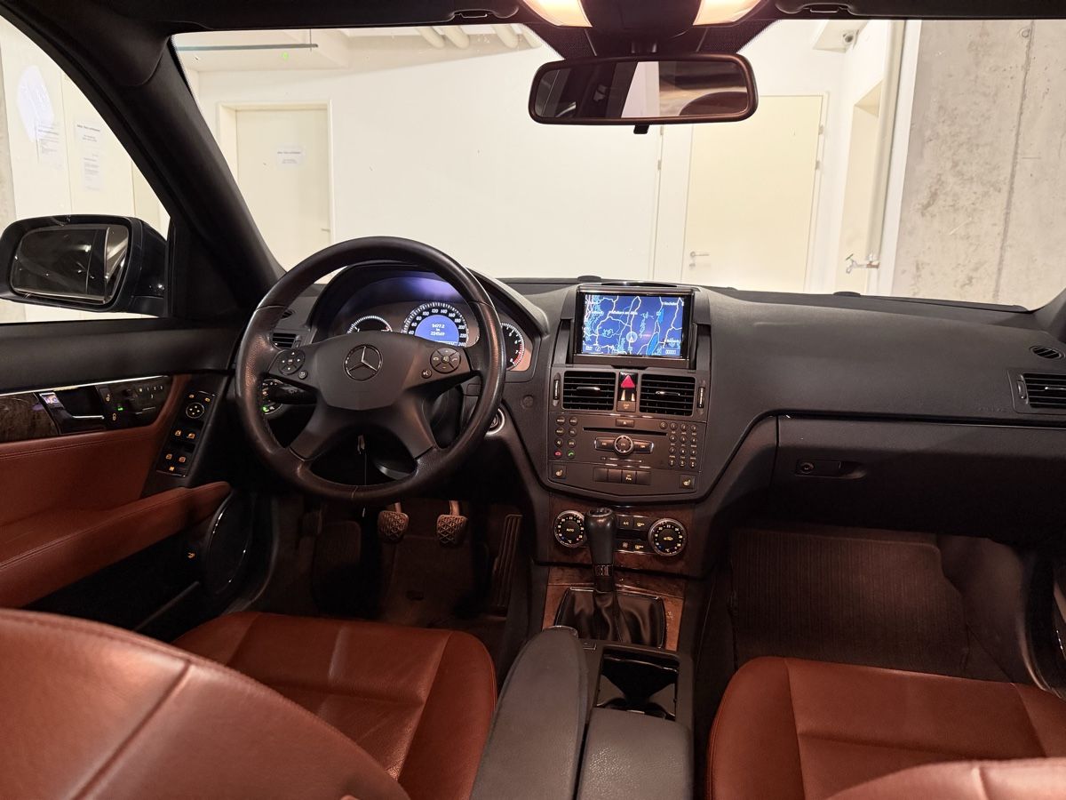 Mercedes-Benz Automobili: Mercedes-Benz C200 Kompressor Avantgarde – Usato da Auw venduto da gea_z8qf 8