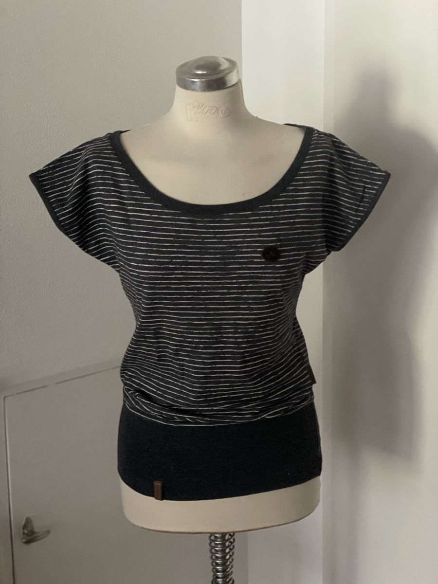 Naketano T-shirt: Naketano Shirt S – Usato da Schaffhausen venduto da marakesch41