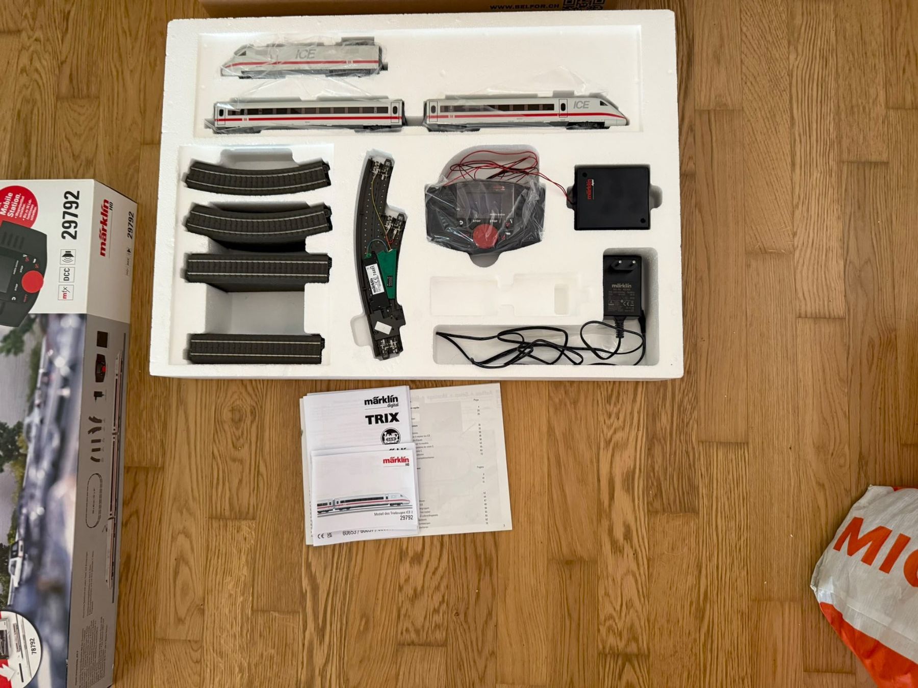 Märklin Modellini di ferrovie: Märklin Digital Starter Set 29792 – Usato da Krauchthal venduto da sev_csr2 1