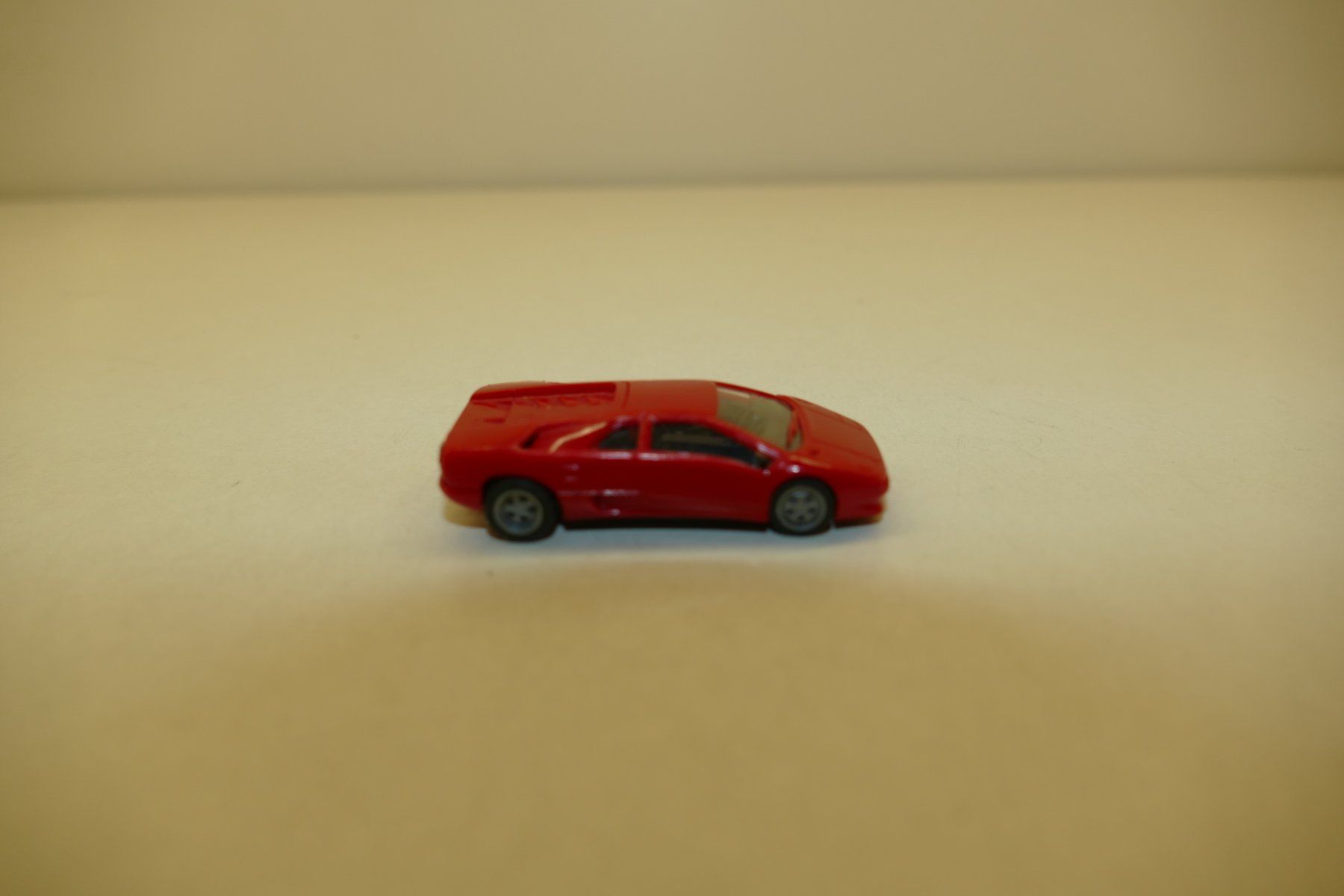 Herpa Modellini d'auto: Herpa 1:87: Lamborgini Diablo rot – Nuovo (secondo la descrizione) da Niederhasli venduto da Flash32 3
