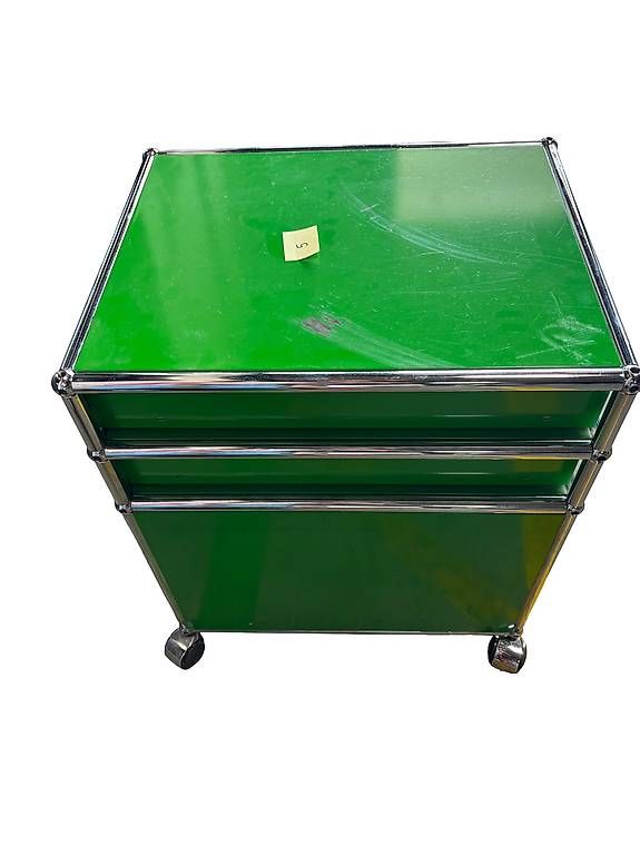 Eléments de bureau: USM Haller Rollkorpus /Rollcontainer  Grün mit 3 Schubladen – D'occasion à Bottmingen par lia_pf9x 3