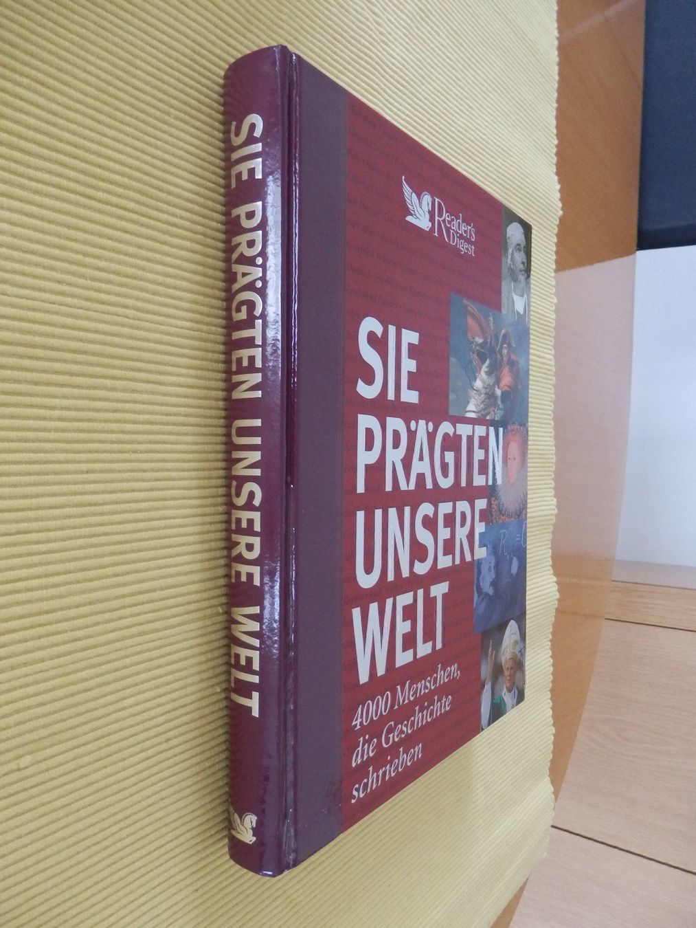 Libri: Buch " Sie prägten unsere Welt " – Nuovo (secondo la descrizione) da Zufikon venduto da lea050 7