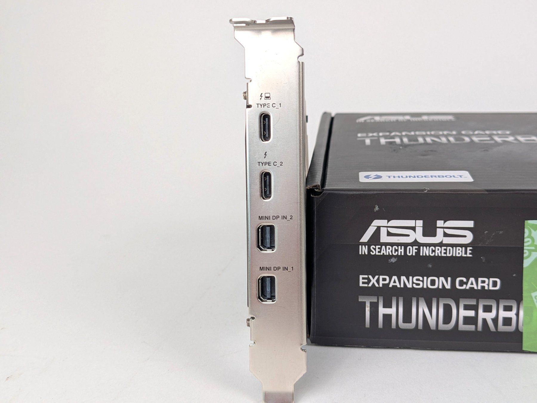 Asus Componenti elettronici: ASUS Thunderboltex 4 – Nuovo (secondo la descrizione) da Dintikon venduto da Restwert_Dintikon 1