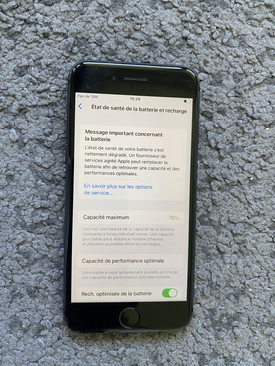 Apple Telefoni cellulari / Smartphones: iPhone 8 64GB Noir - N.9 – Usato da Genève venduto da eth_6qs6 3