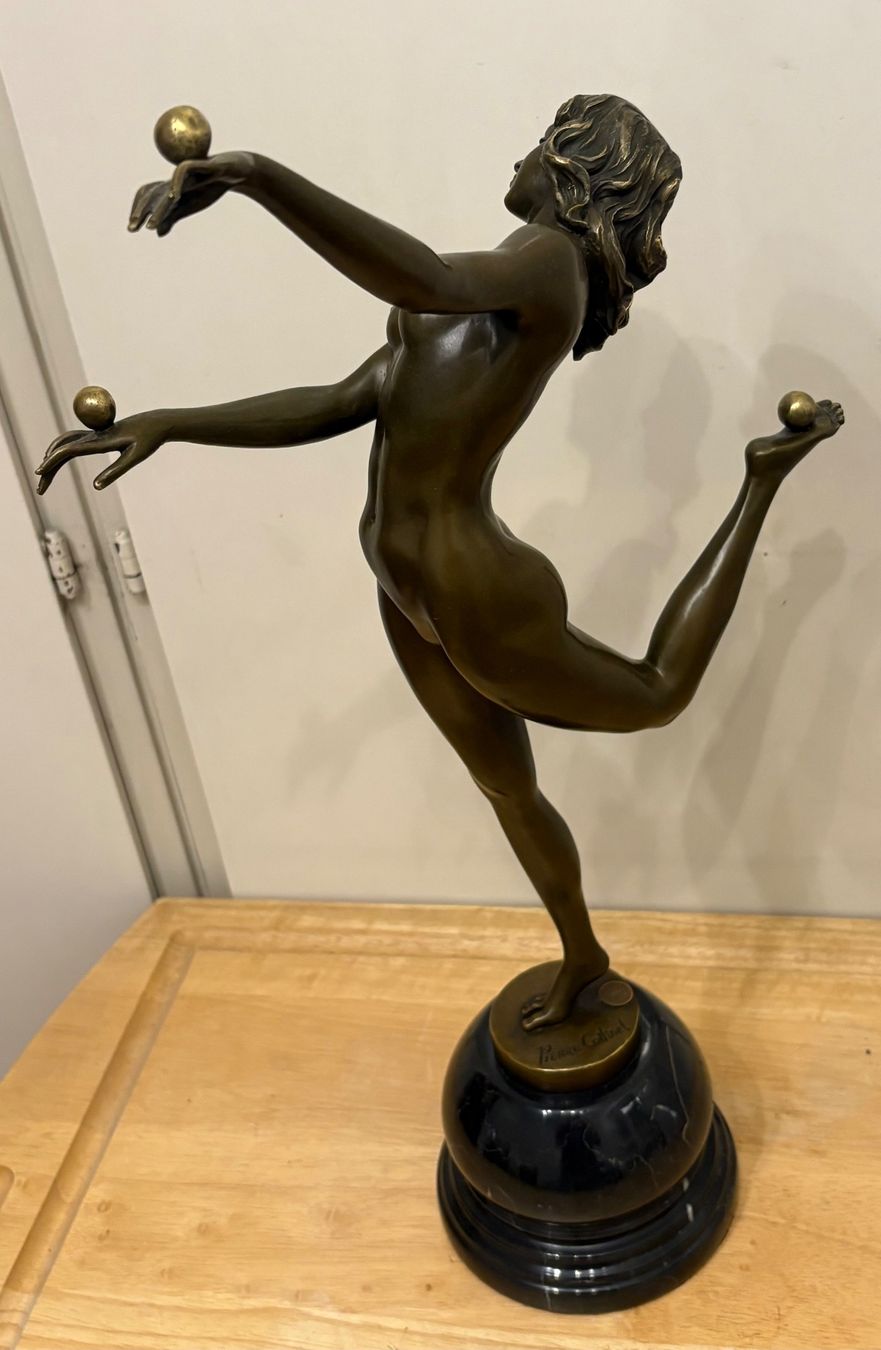 Figuren: Bronzefigur einer Tänzerin auf Marmorsockel, Top! – Gebraucht aus Frick von Rukki 2