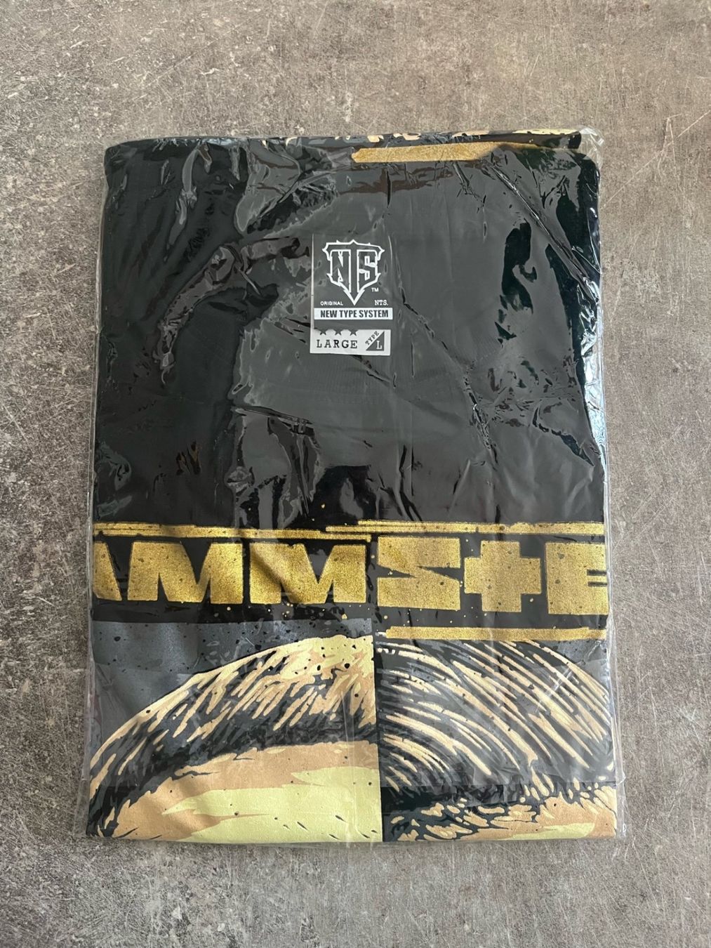 T-shirt: T-shirt RAMMSTEIN NTS – Nuovo e nell'imballaggio originale da Forel (Lavaux) venduto da ZIIIKOH 1