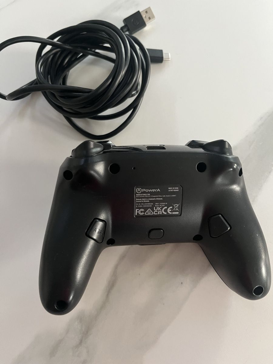 Nintendo Consoles: Nintendo Switch controller – D'occasion à Vessy par rijl 1