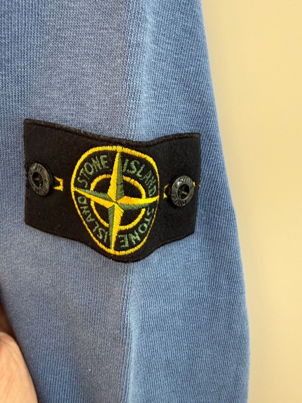 Stone Island Giacche: Stone Island Kapuzenpullover blau Grösse S neuwertig – Nuovo (secondo la descrizione) da Illnau venduto da Bigmama14 1