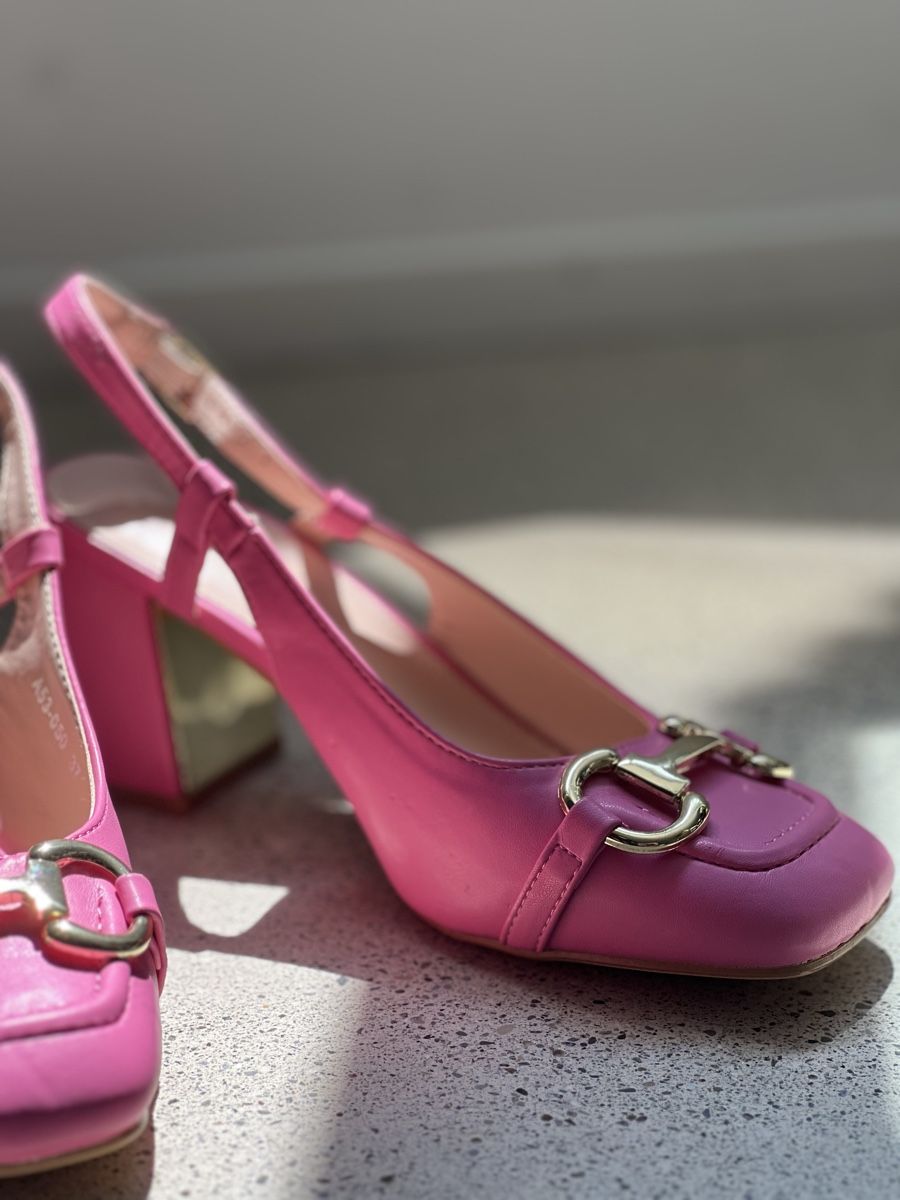 Scarpe da donna: Pinke Pumps mit Schnalle – Nuovo (secondo la descrizione) da Zufikon venduto da enyame1231