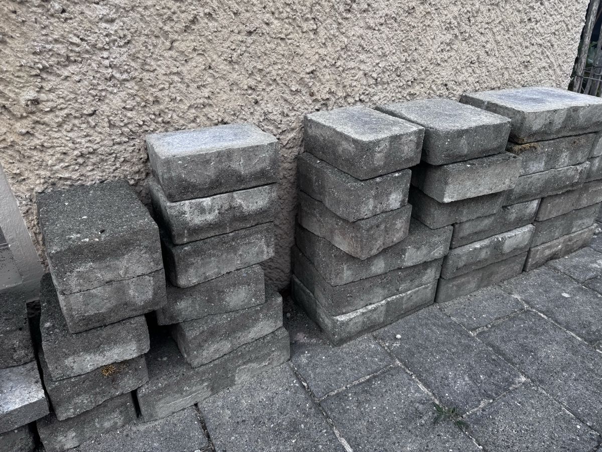 Rivestimenti per pavimenti: Verbundsteine GRATIS ca 25m2 – Usato da Starrkirch-Wil venduto da rapt0r113