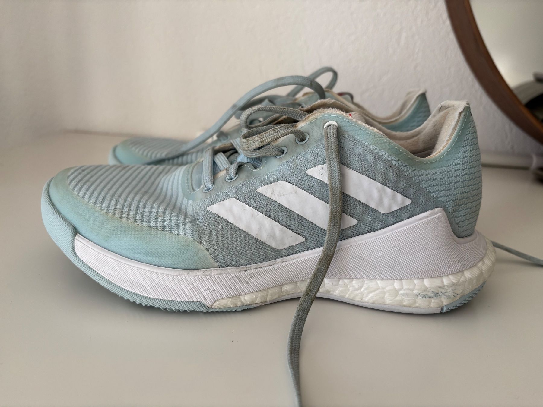 Adidas Scarpe da uomo: Hallenschuh – Usato da Bern venduto da maeri_w