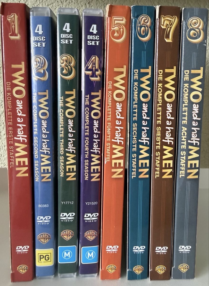 Alle DVDs: Two and a Half Men DVD Box Sets Seasons 1-8 – Gebraucht aus Erlenbach ZH von pibooks