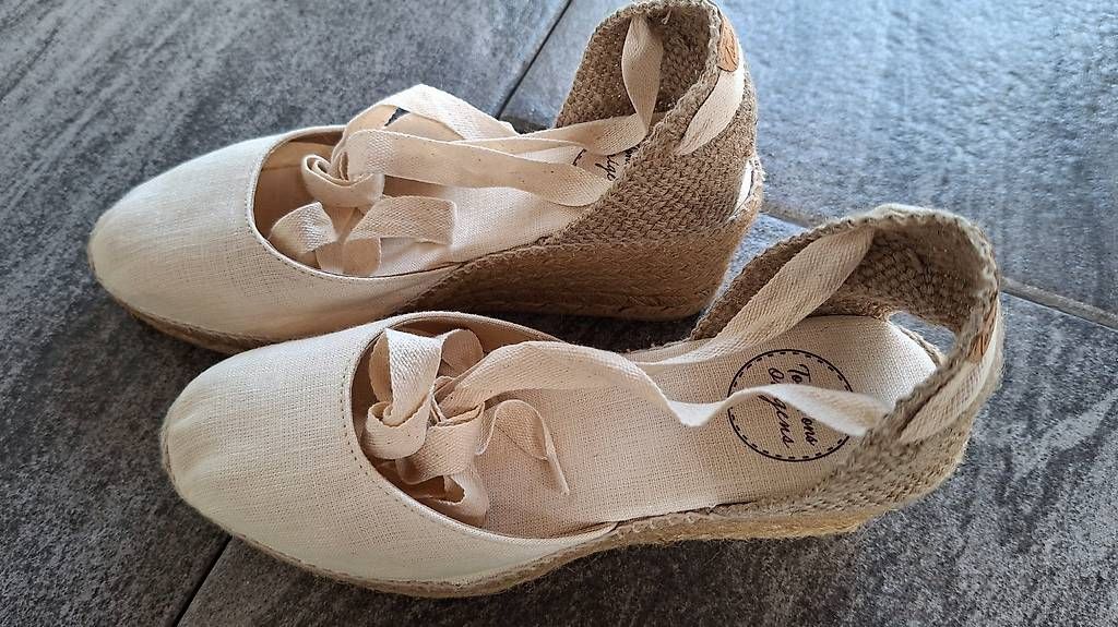 Damenschuhe: Espadrilles – Gebraucht aus Weisslingen von cri_sf2r 3