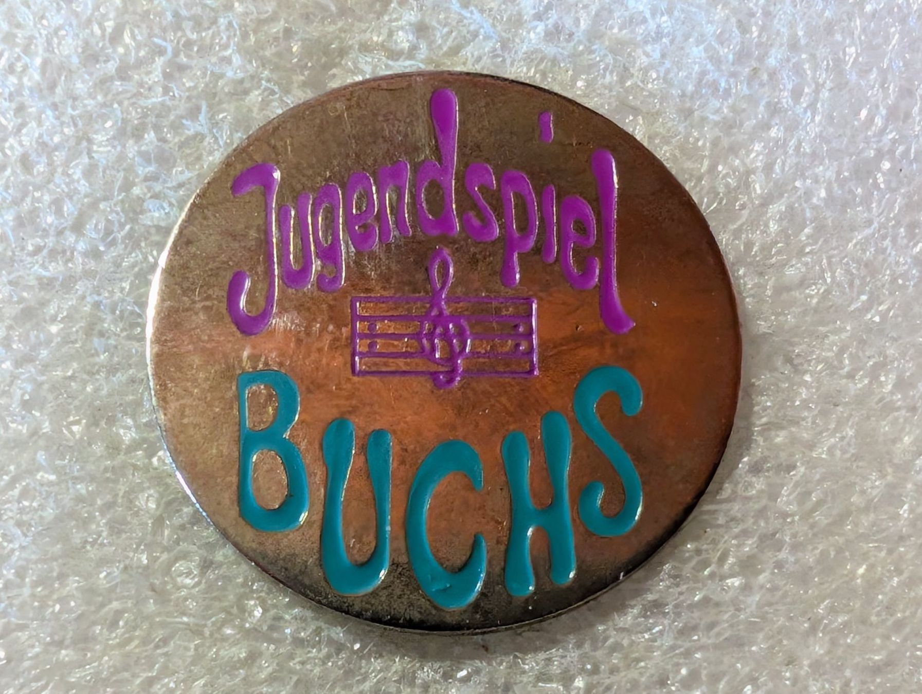 Placchette & Badge: Ansteckpin 210: Jugendspiel Buchs – Usato da Oppligen venduto da Pin-Fall-Shop
