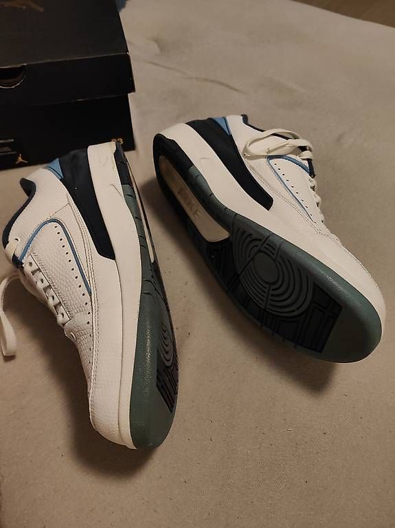 Scarpe da uomo: Air Jordan 2 Retro Low - Us 9 Eu 42,5  – Usato da Hägendorf venduto da HeuerTag02 2
