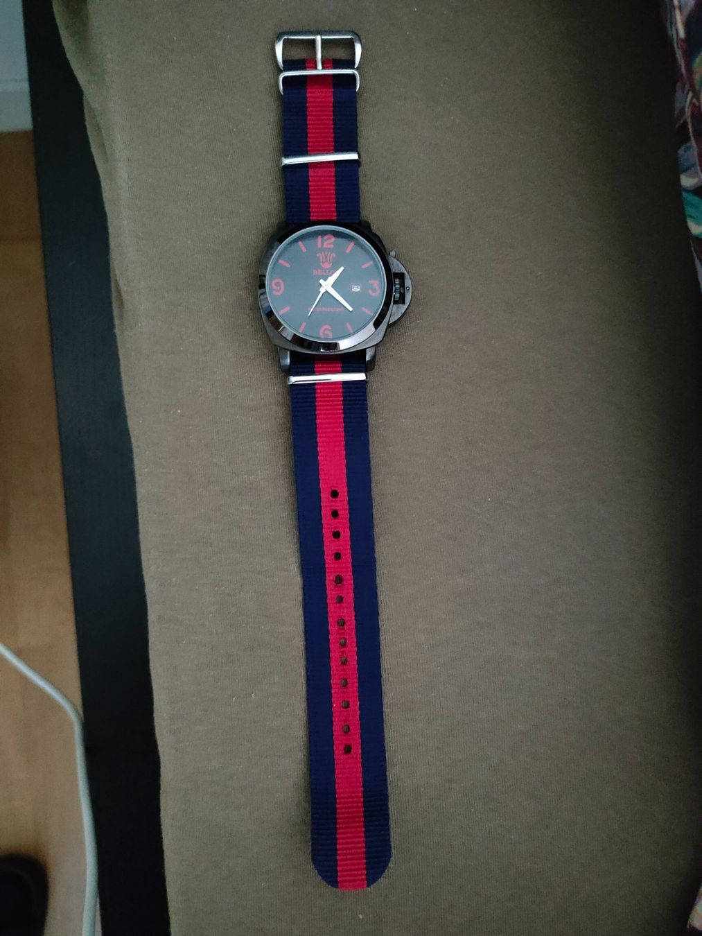 Orologi: Uhr – Usato da Bern venduto da Emmanouel 1