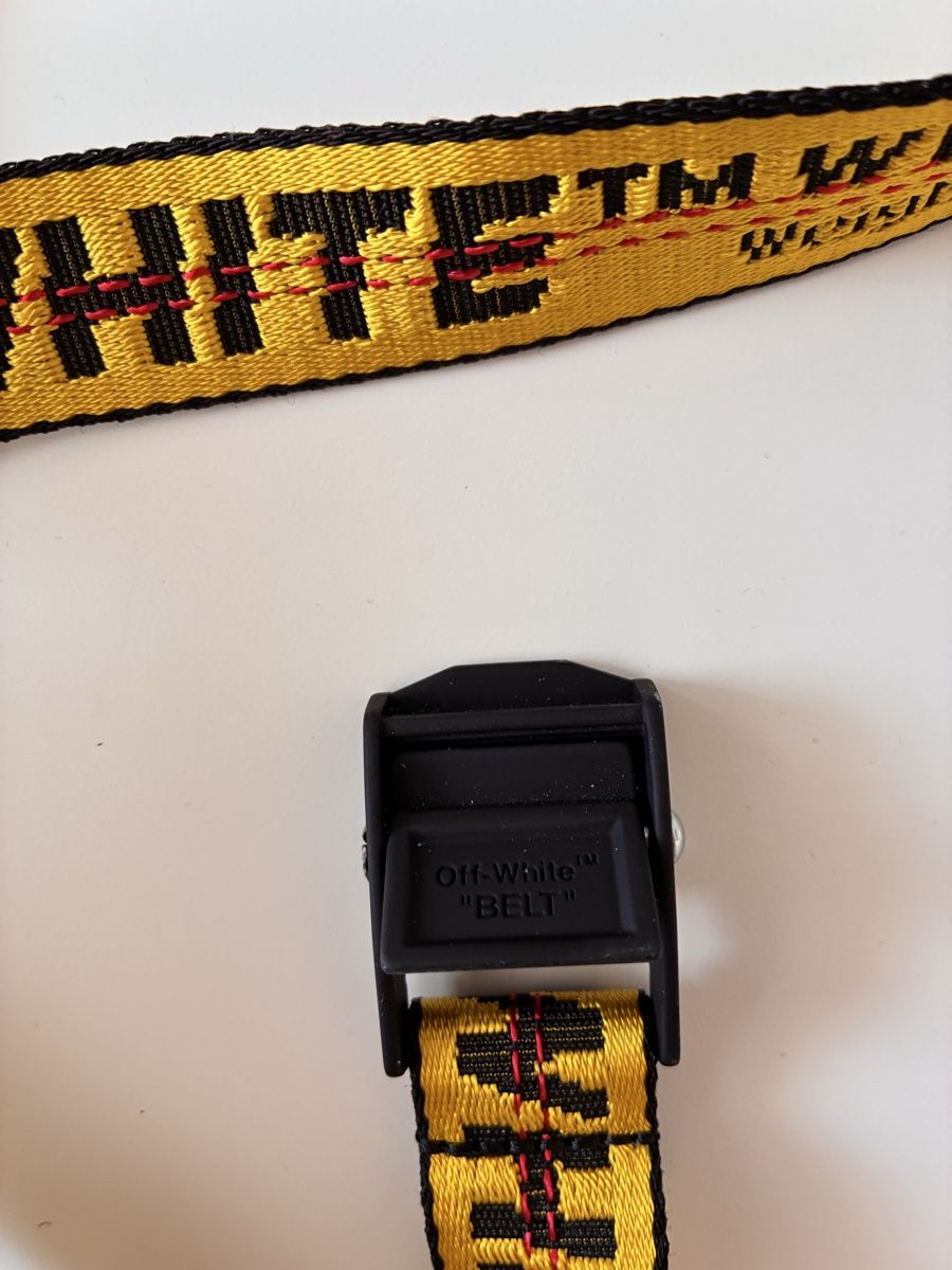 Off-White Cinture: Cintura originale Off-White – Nuovo (secondo la descrizione) da Bellinzona venduto da Whale_ 1