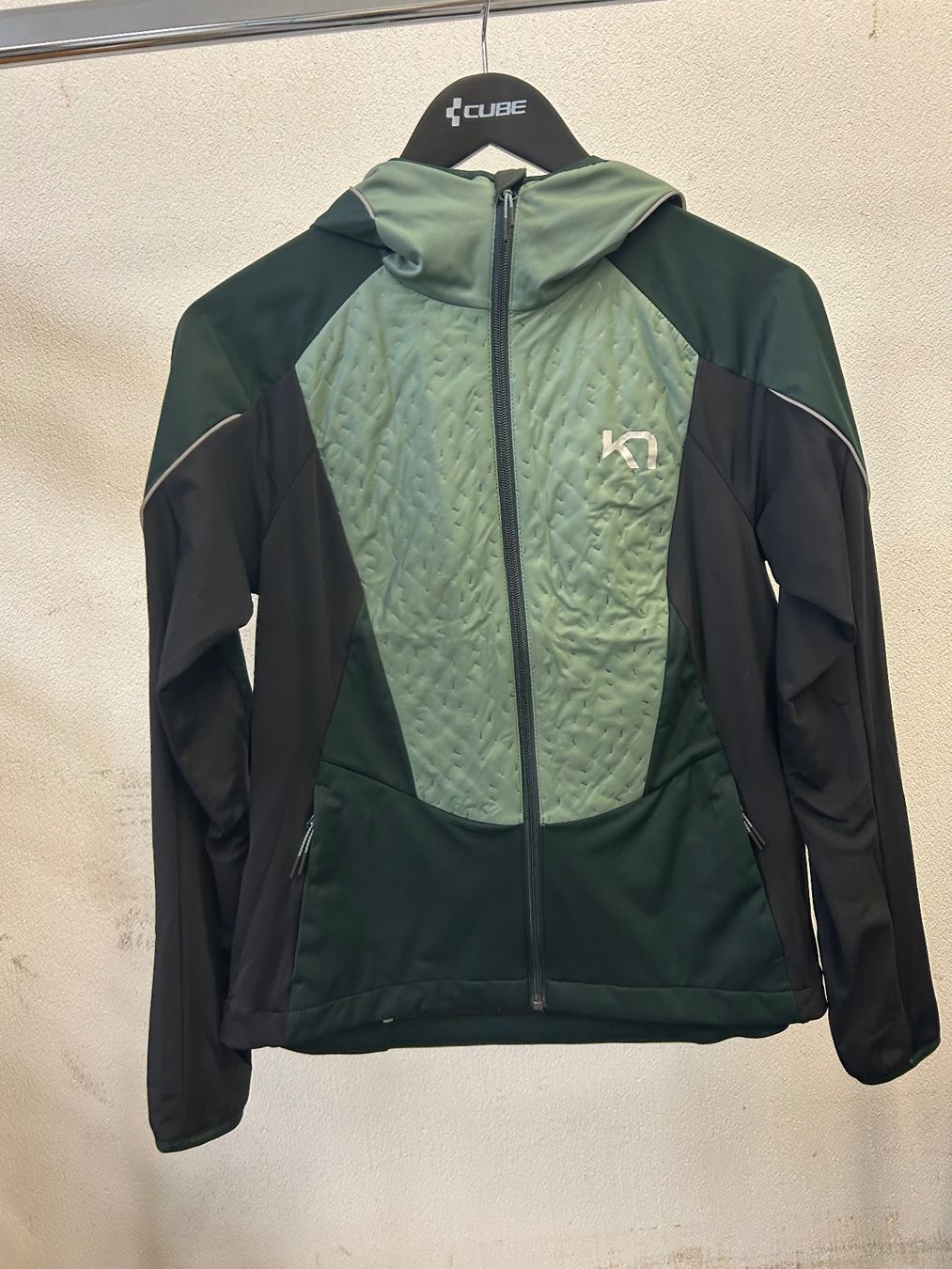 Giacche: Langlauf-Jacke Karitraa – Nuovo (secondo la descrizione) da Chur venduto da zue_m8ck