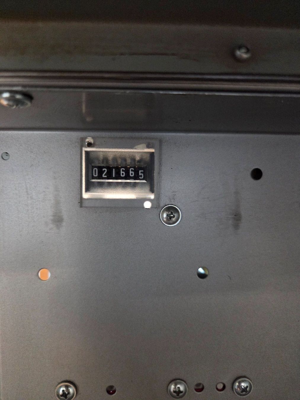 Macchine per caffè & Macchine per espresso: Vending Heissgetränkeautomat, Kaffeeautomat – Difettoso da Giswil venduto da WRXSTI05 5
