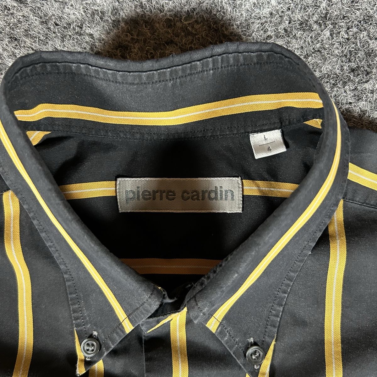 Pierre Cardin T-shirt: Pierre Cardin shirt – Usato da La Sagne NE venduto da Matlasape 3