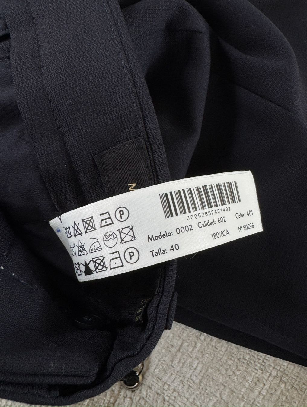 Massimo Dutti Pantaloni: Stoffhose | Massimo Dutti – Nuovo (secondo la descrizione) da Horgen venduto da onur_5 5