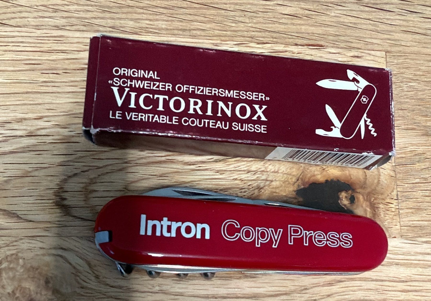 Victorinox Coltelli tascabile: VICTORONOX INTRON COPY PRESS SACKMESSER – Nuovo e nell'imballaggio originale da Zürich venduto da Frei-Occasionen